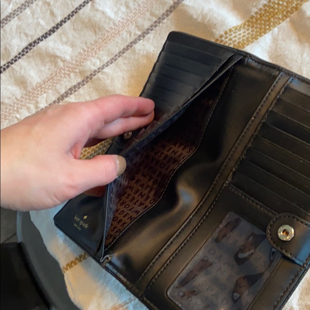 Kate Spade wallet - Picture 6 of 7